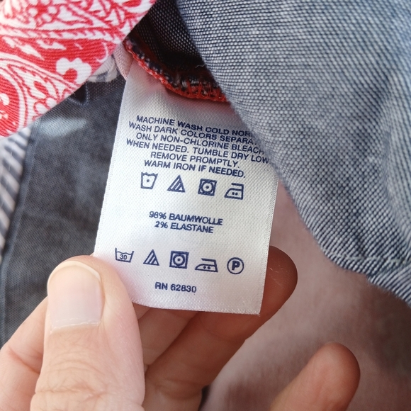 Lands' End Red Paisley Print Pants Mid Rise Straight - Picture 8 of 8